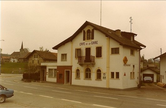 Restaurant de la gare a Chatillens 3 mai 1980