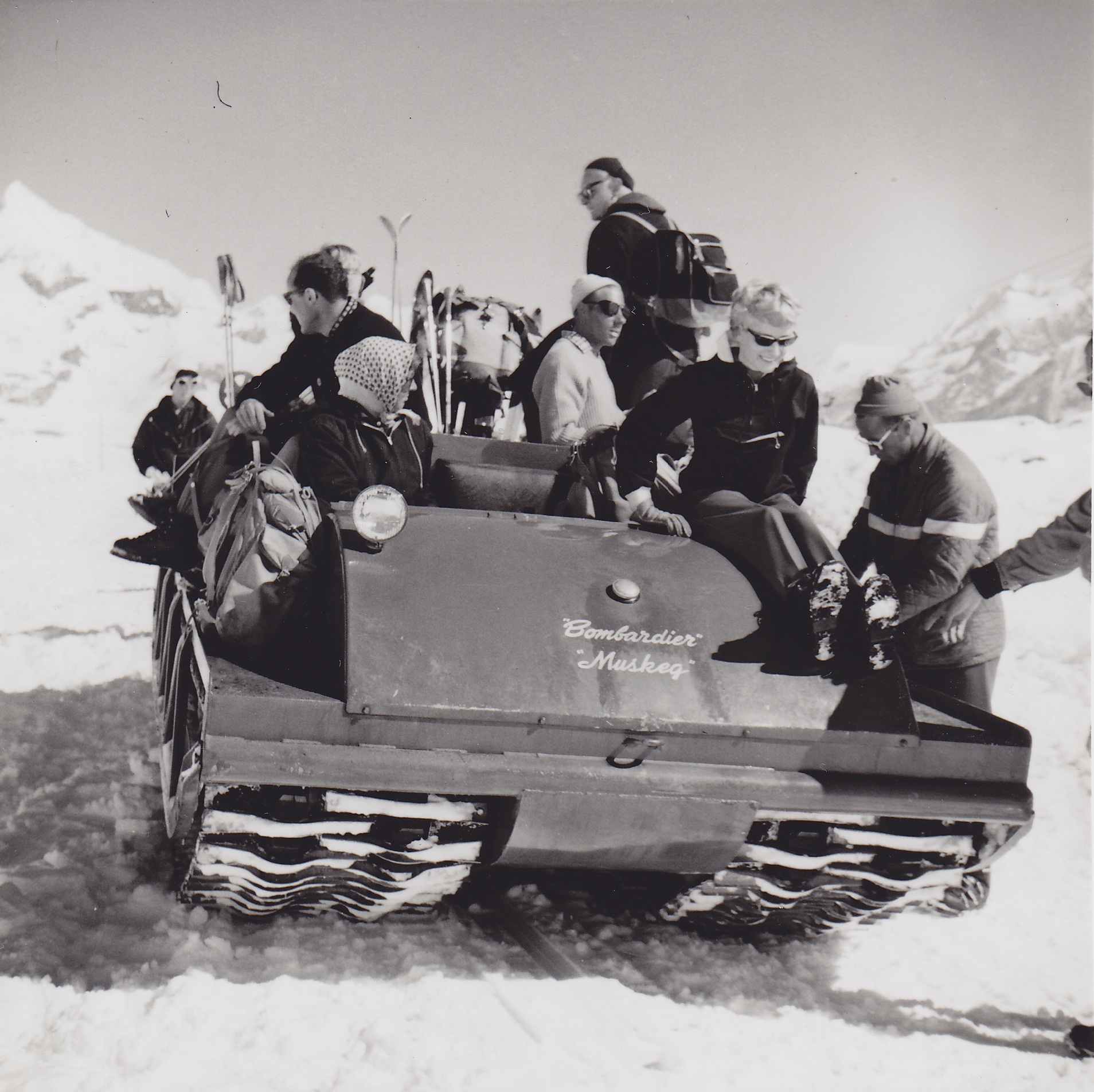 Bombardier "Muskeg " Notre Histoire